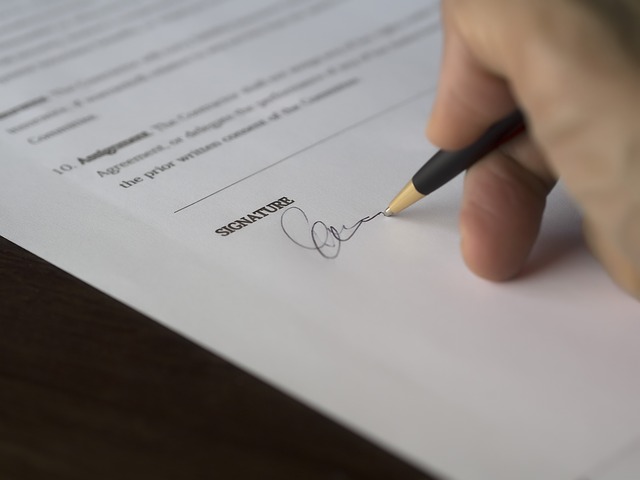 Signature Handwriting Verification
